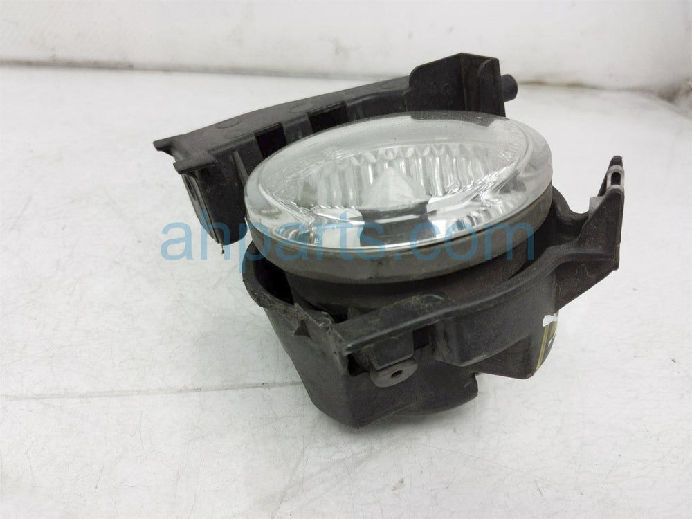 Front Left Fog Light Assembly