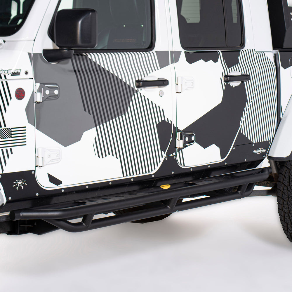 SRC Side Armor with Steps 2020-Up Jeep Gladiator Smittybilt