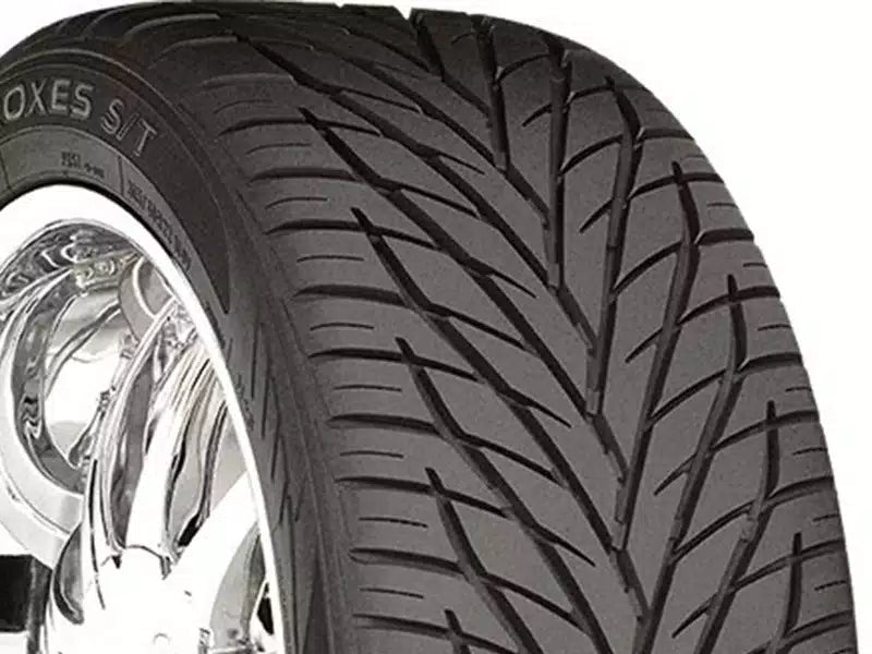 120V Directional Tread Tire