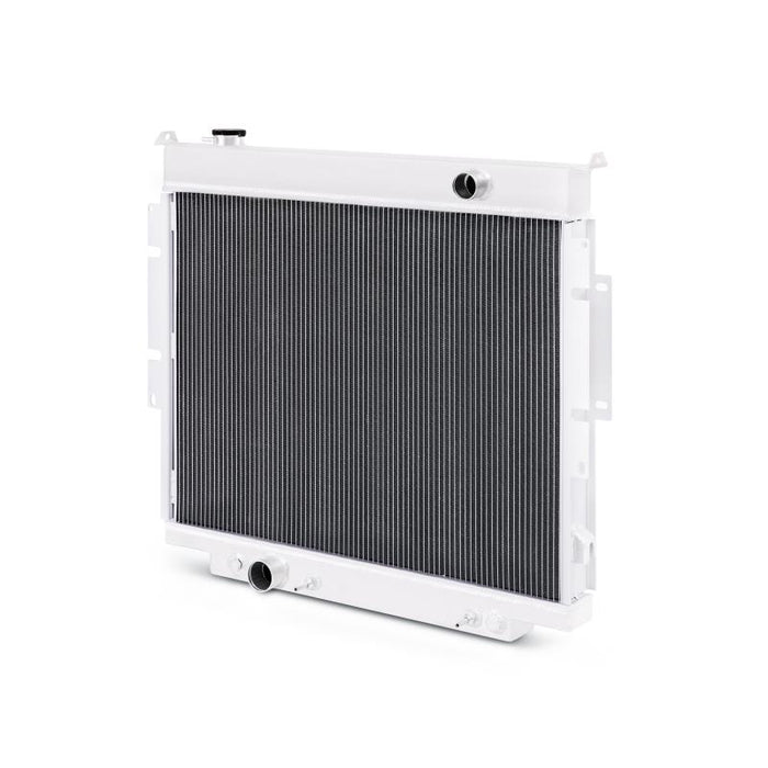 Performance Aluminum Radiator w/ Internal Transmission Cooler