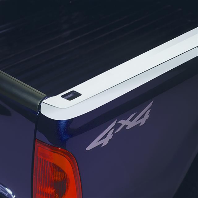 Putco 99-06 Chevy Silv 8ft Long Box / 01-05 HD (Excl. Dually) Stainless Steel Skins (Holes)
