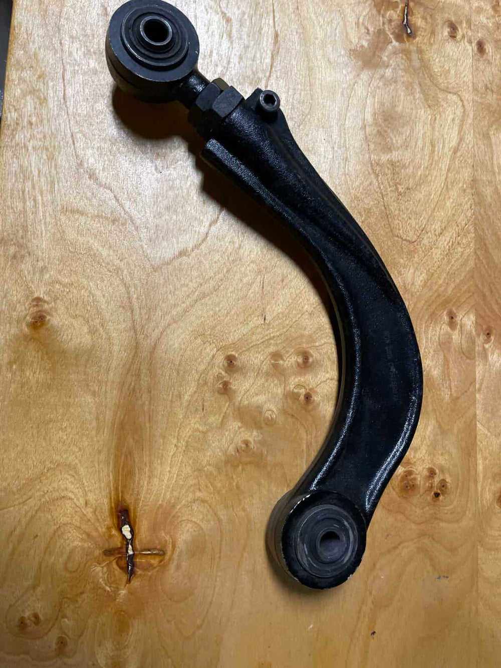 CONTROL ARM