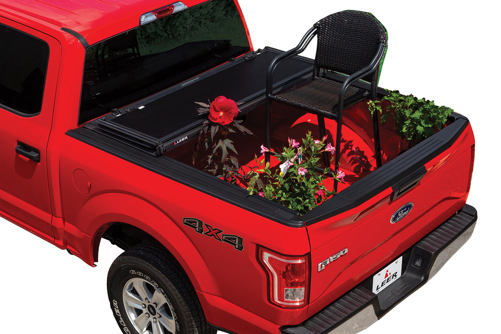 LEER 22-24 Toyota Tundra 5ft 6in HF350M Tonneau Cover - Folding Full Size Short Bed
