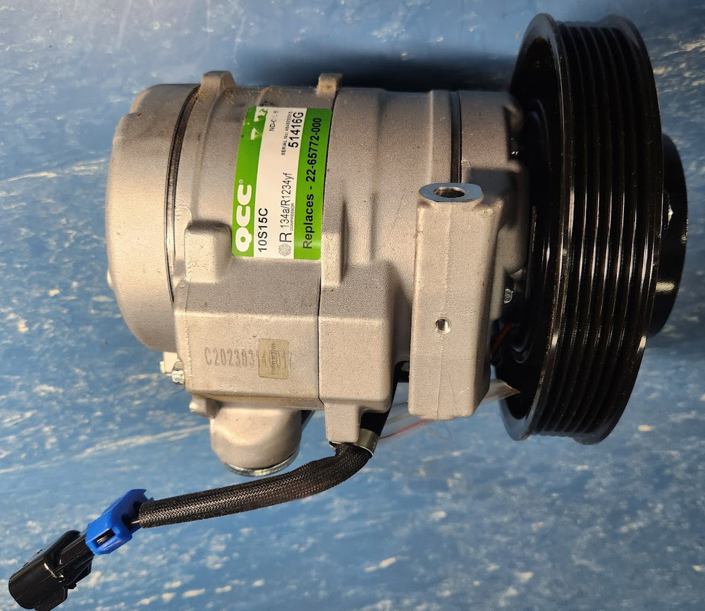 DISC BRAKE CALIPER