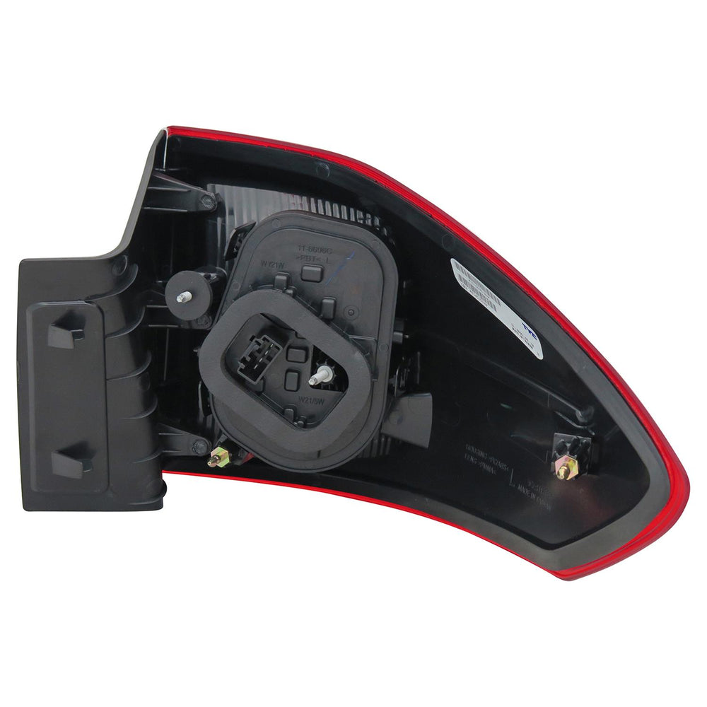 CAPA 1316 FD CMAX QTR TAIL LIGHT ASSY LH