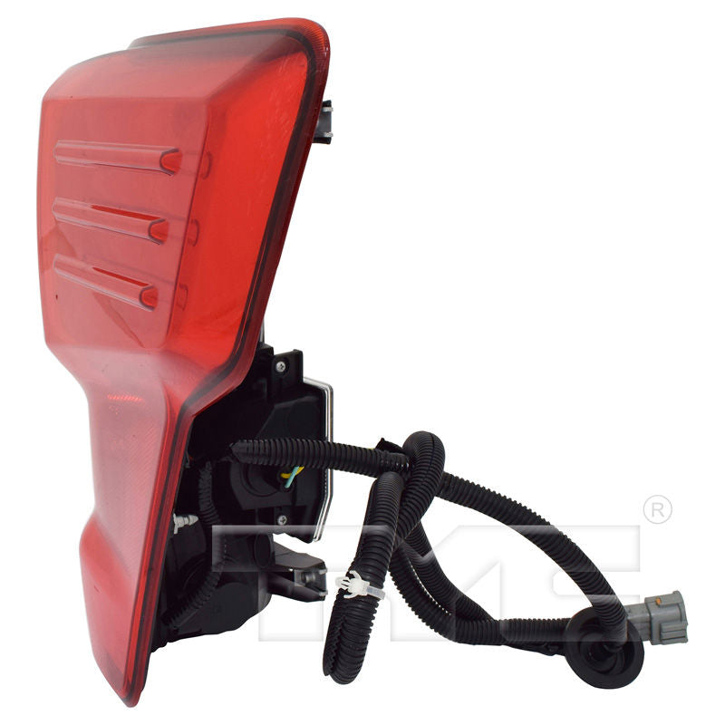 1723 NS TITAN (XD) W/ CARGO LAMP LED TAIL LIGHT ASSY RH