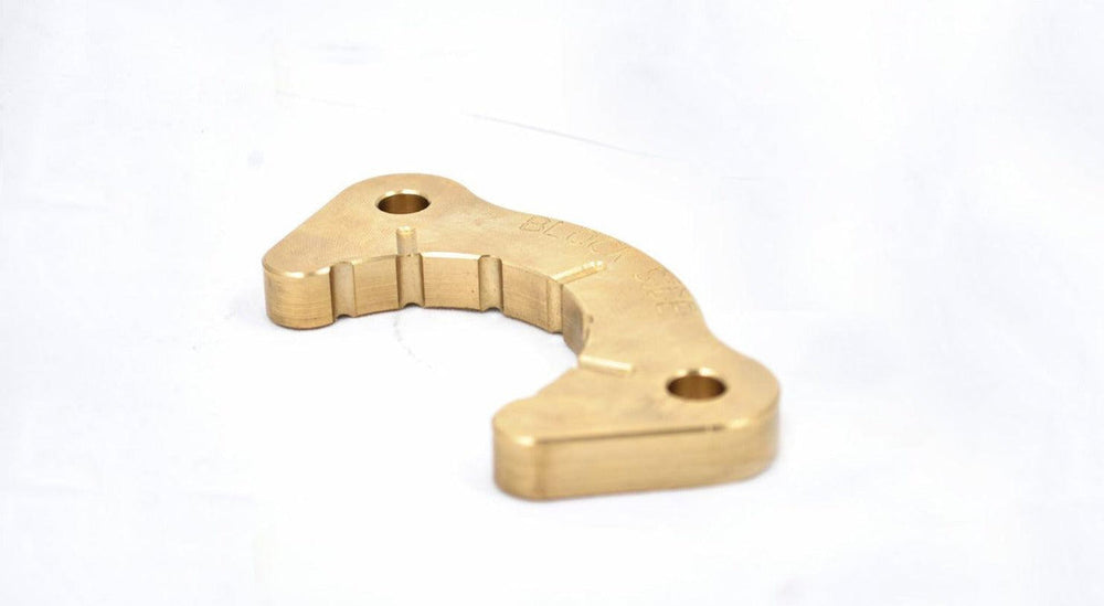 ~(1 lbs. 6X6X3)~ Cummins 89-18 Bronze Thrust Plate retainer Bronze Retainer Thrust Plate Retainer. Increases Longevity. For use with competition engines with flow/high thrust pumps(P7100. p8600. sigma)