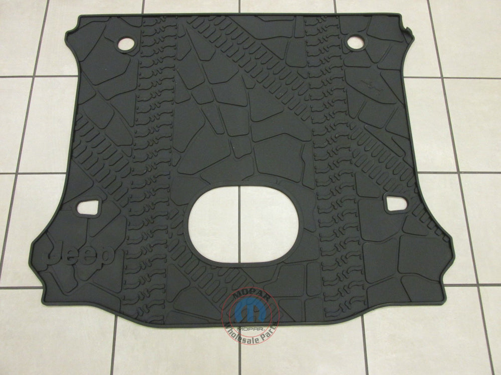 15 JK w Subwoofer Cargo Liner - Tire Tread Pattern