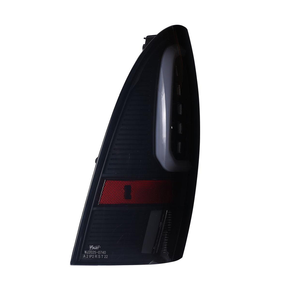 0515 TOYOTA TACOMA LED TAIL LIGHTSGLOSSY BLACK/SMOKE ( YELLOW TURNING LIGHT )