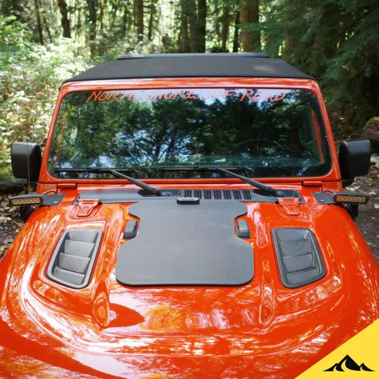 Jeep Rubicon (JL Wrangler) Hood solar panel