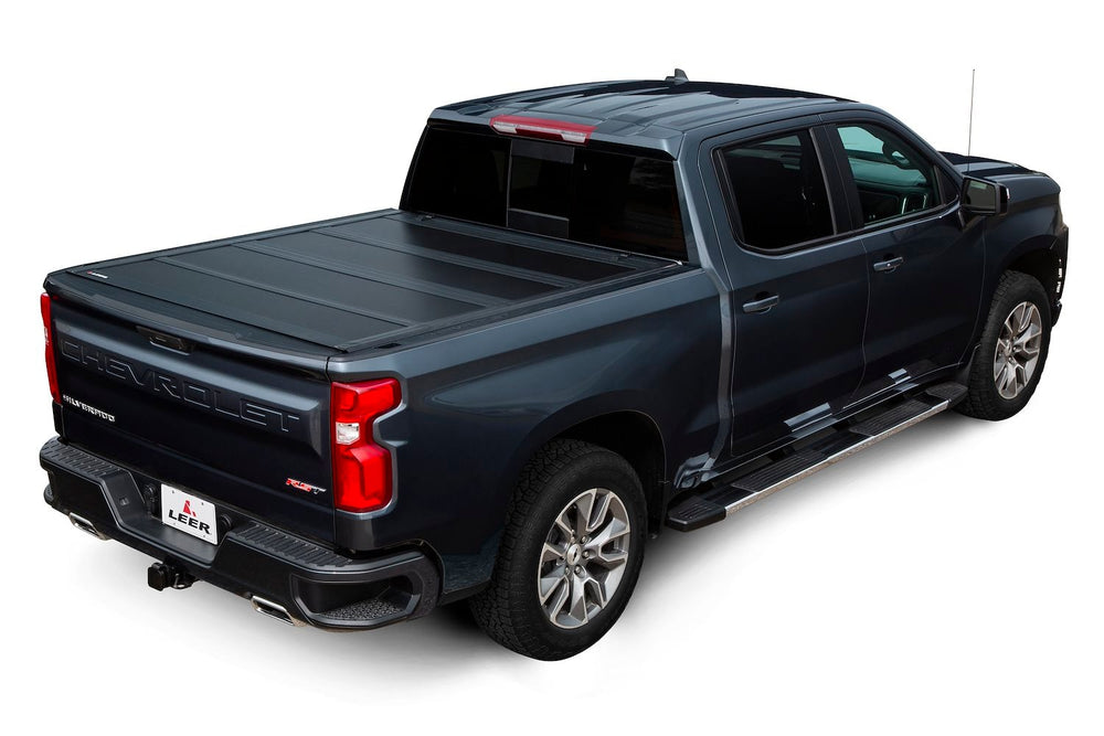 LEER 2016+ Toyota Tacoma HF650M 6Ft2In w/Track Tonneau Cover - Folding