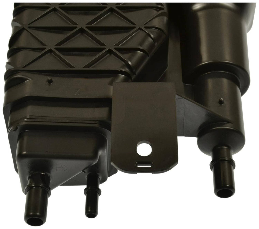 FUEL VAPOR CANISTER