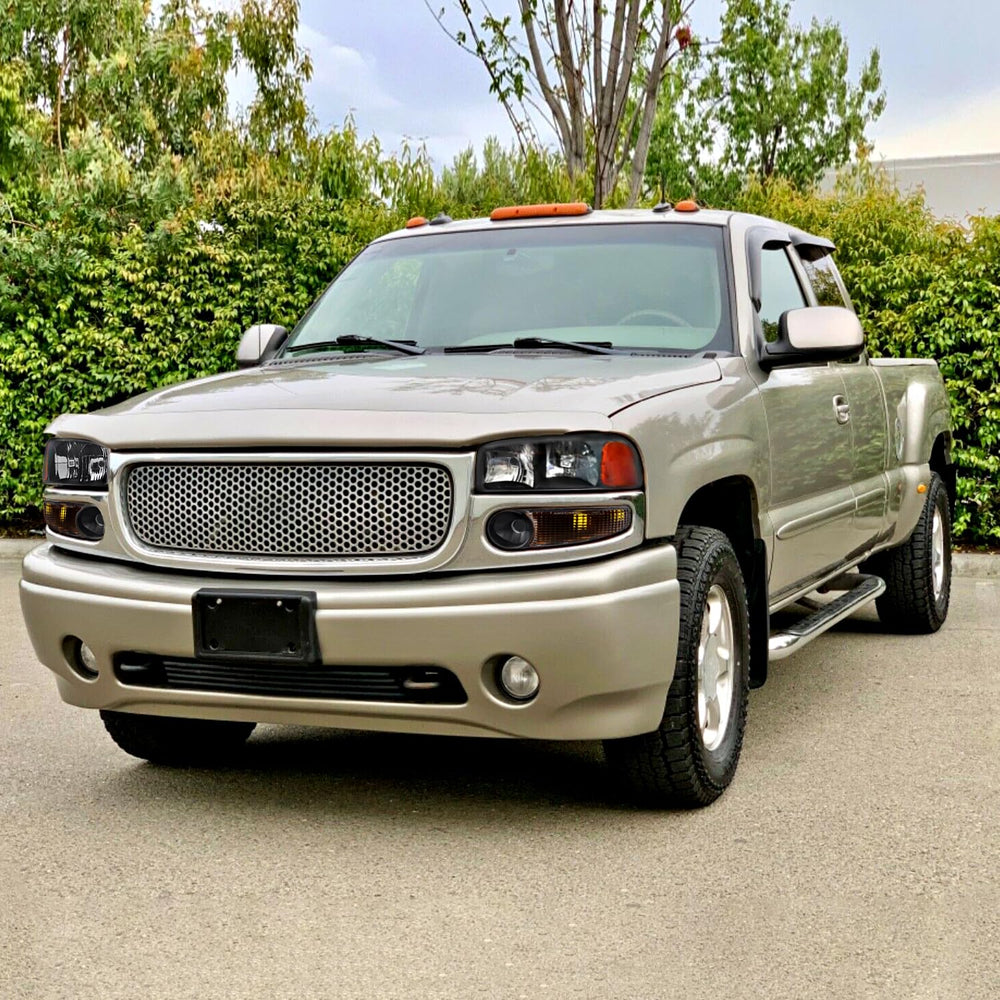 DENALI OE HEADLIGHTS AND BUMPER LIGHTS MATTE BLACK HOUSING AND CLEAR LENS USES STOCK BULBS
