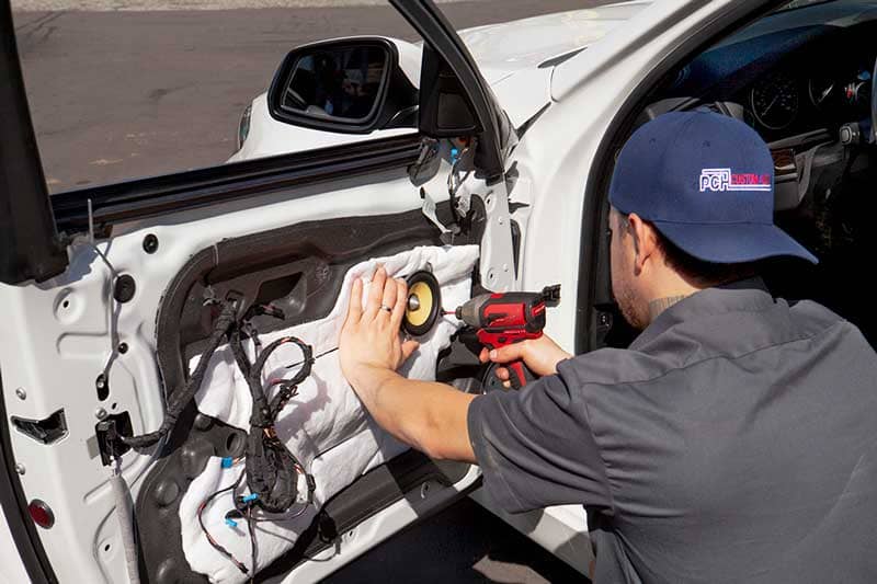 INDASH MOUNT FOR SELECT TOYOTA/FORD/MERCURY/MAZDA VEHICLES