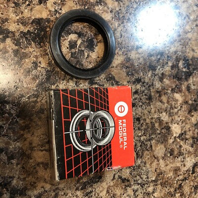 OIL SEAL