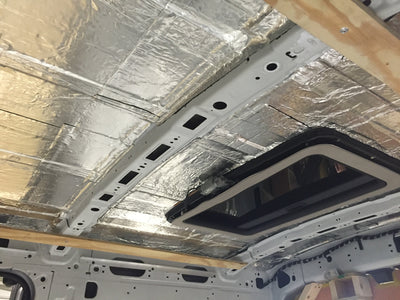 UNIVERSAL ROOF INSULATION KIT POLYMER BLACK BACKING SILVER