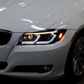 E90 SEDAN PROJECTOR HEADLIGHTS MATTE BLACK HOUSING SMOKED LENS - OE HALOGEN MODELS ONLY - AMBER REFLECTOR SWITCHBACK LED LIGHT BAR LED SEQUENTIAL SIGNAL BREATHING LIGHT EFFECT