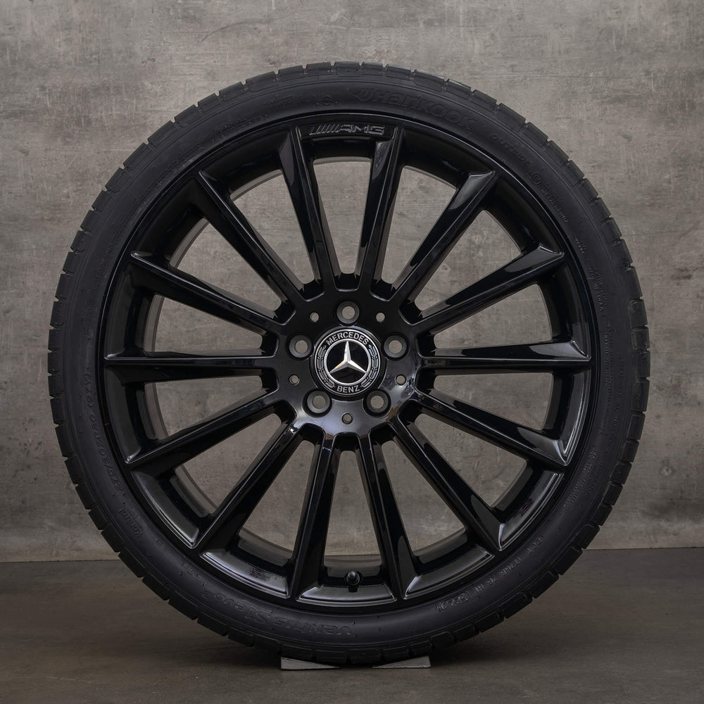 20-Inch Multi-Spoke Alloy Wheel