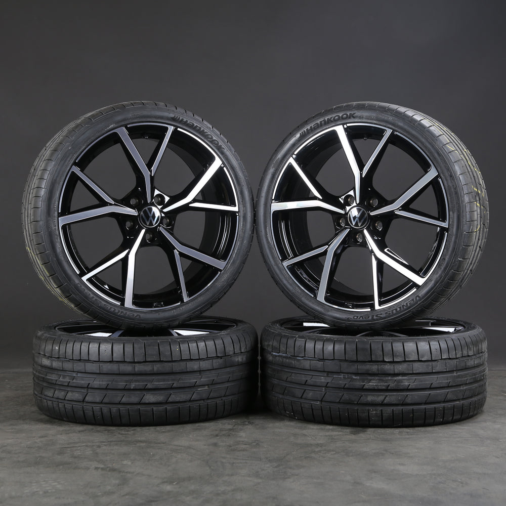 19x8J ET50 5/112 Gloss Black Aluminum Wheel