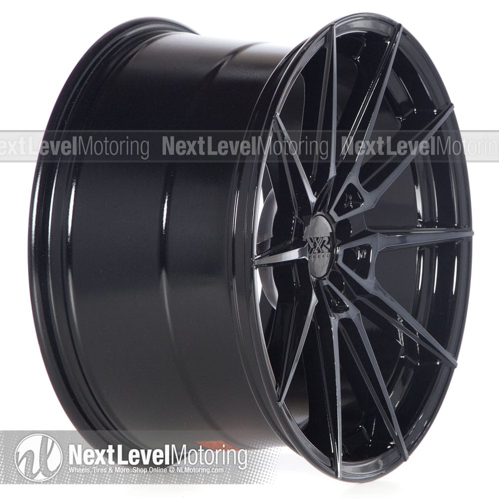 567 18x9.5 +38 5x100/5x114.3 Phantom Black Wheel