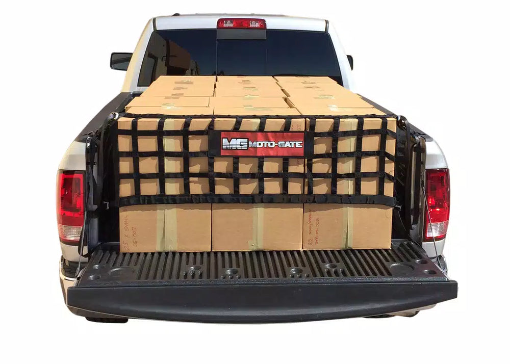 Cargo Net with Expandable Straps