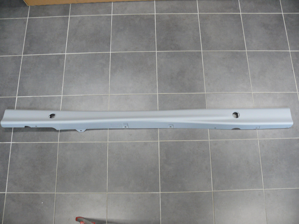 Right Side Skirt