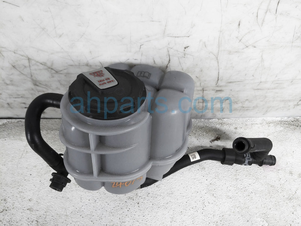 Engine Coolant Reservoir