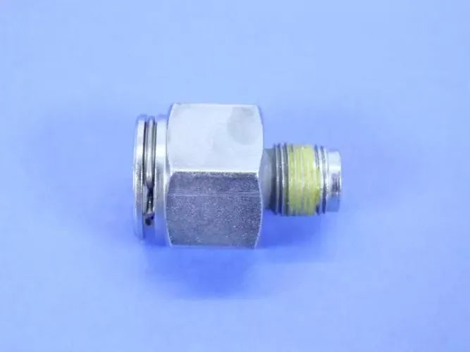 Connector Oil Cooler Hose