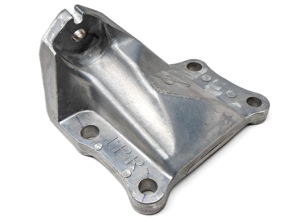 Engine Mounting Bracket