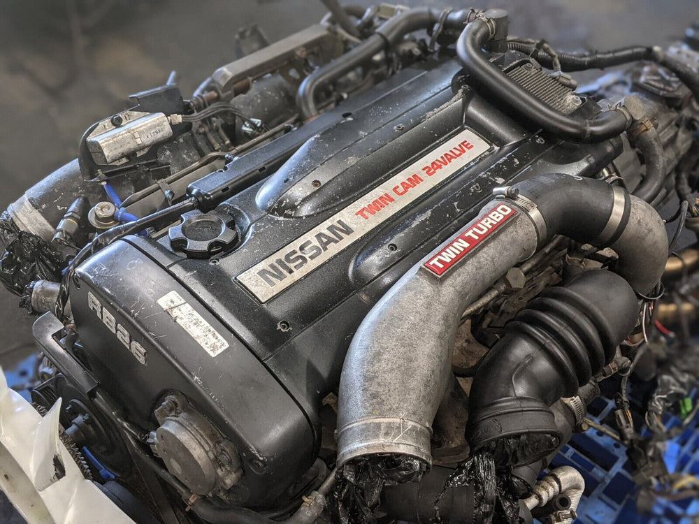 2.6L Twin-Turbocharged Inline-Six Engine