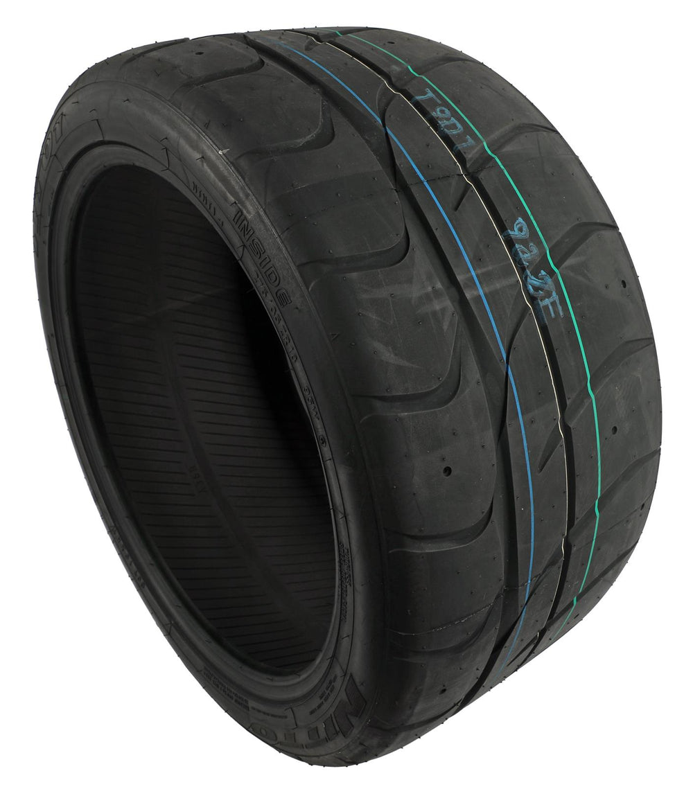 NT01 275/35ZR18 95W Summer Competition Tire
