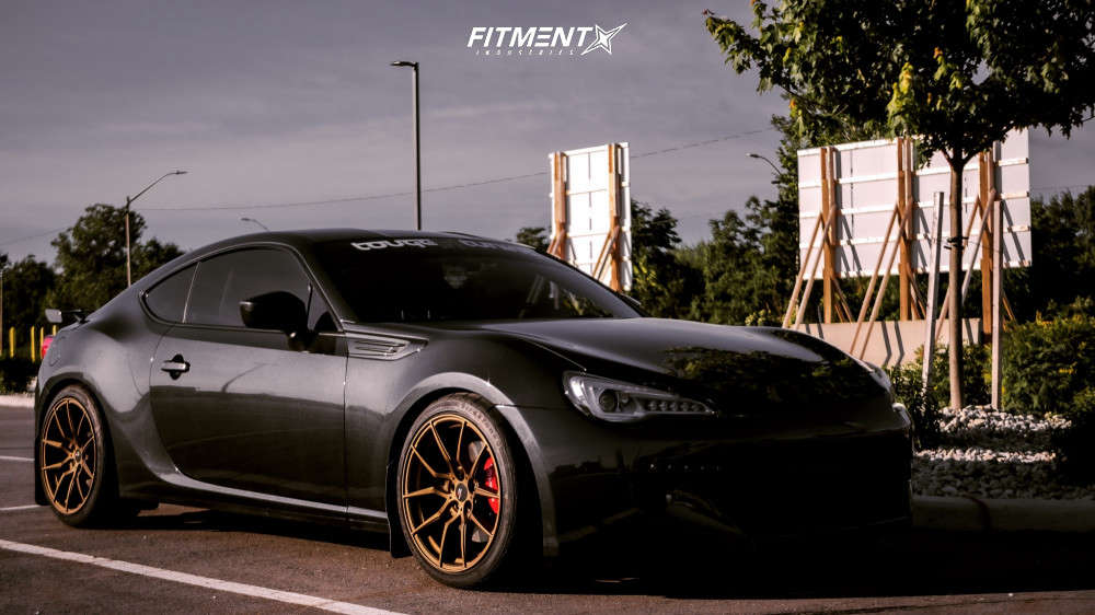 R716 18x8.5 5x100 +40 Alloy Wheel, Formula Bronze