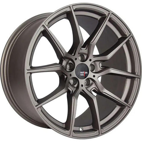 R716 18x9.5 +35mm 5x114.3 Gloss Black Alloy Wheel