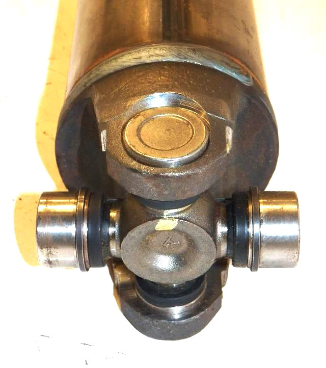 Rear Aluminum Driveshaft, 40 1/8" Length