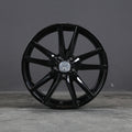 Pretoria 18x7.5 5-Lug 112mm Black Aluminum Wheel