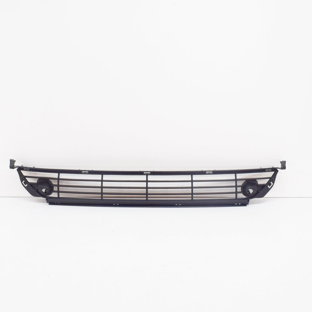 R Design Front Lower Grille