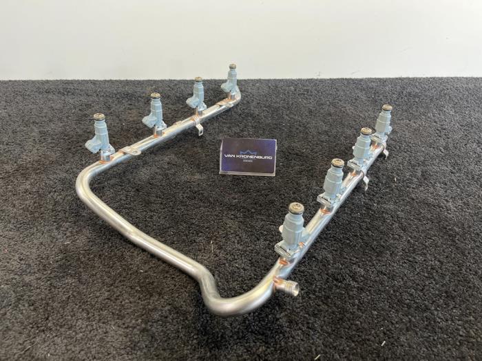 Mercedes-Benz Fuel Rail