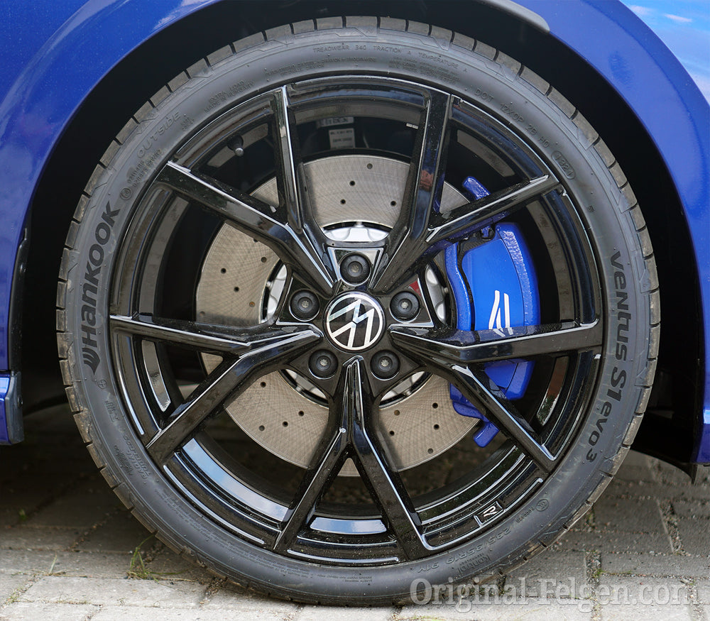 19-Inch Estoril Alloy Wheel