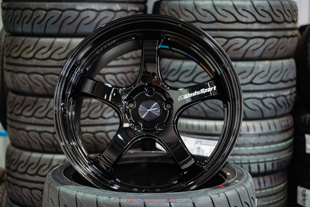 RN-05M 19x10.5 +32 5x114.3 Gloss Black Wheel