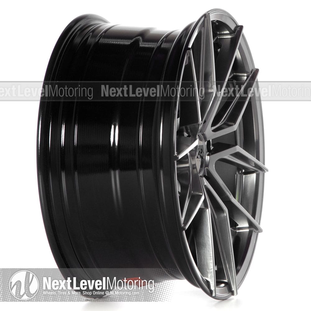 559 18x8.5 +20 5x114.3 Chromium Black Wheel