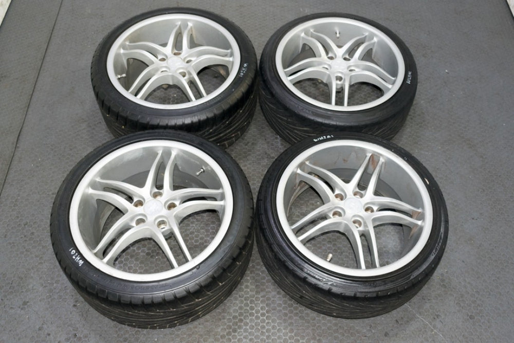 ADVAN AVS 17-Inch Bronze Wheel