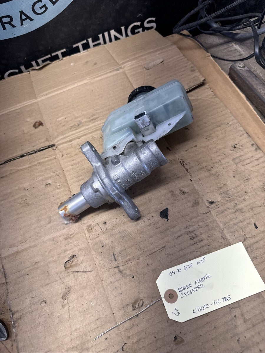 Infiniti Brake Master Cylinder Assembly 15/16 Inch Bore