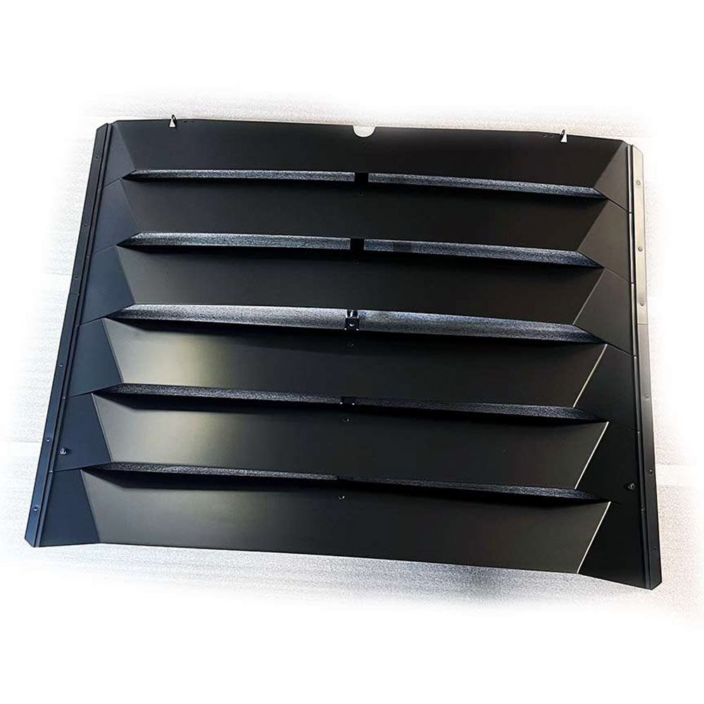 LOUVER