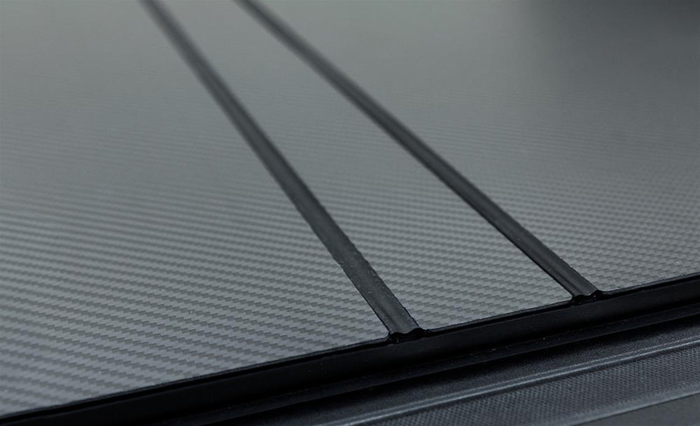 19C RAM 1500 W/RAMBOX 5.7FT BED LOMAX STANCE HARD COVER CARBON FIBER