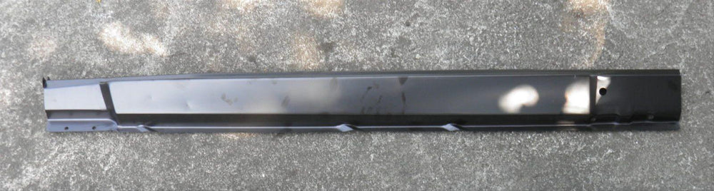 LH OUTER ROCKER PANEL FACTORY TYPE CHALLENGER CPE 7074