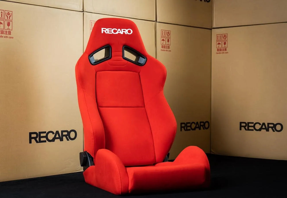 SR-7 KK100 Sport Reclinable Seat, Red Kamui