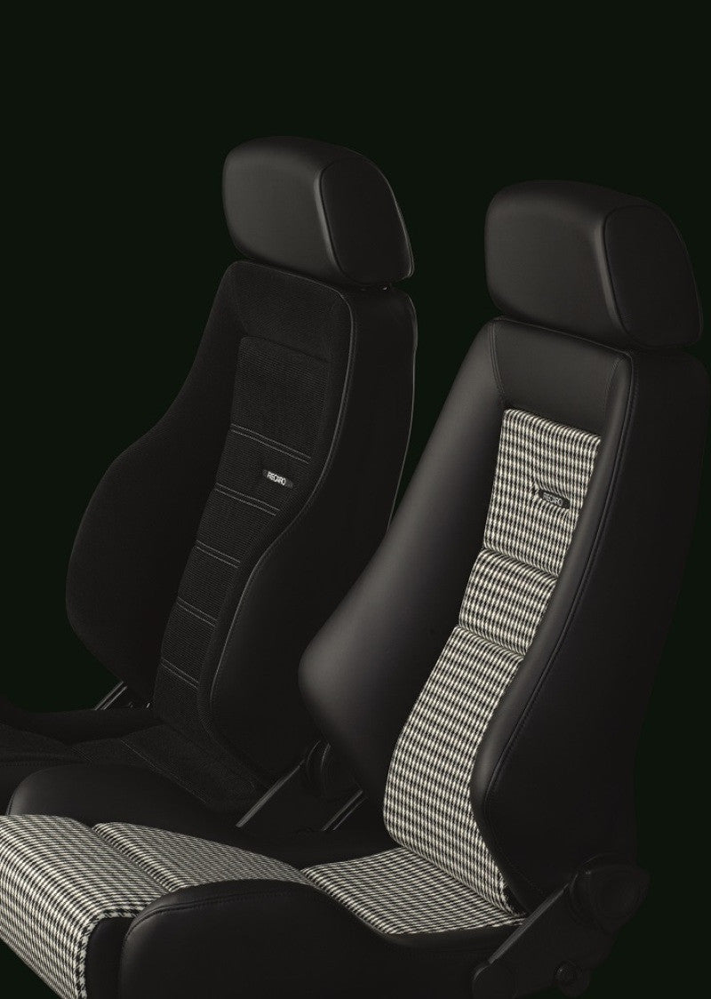 Bucket Seat with Paddable Lumbar