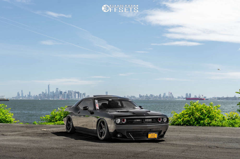 FR73 20x9.5 5-Spoke Wheel