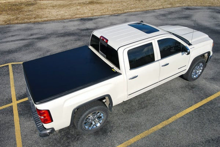 17C F250/F350 SUPER DUTY 6.75FT BED SOFT TRI FOLD TONNEAU COVER