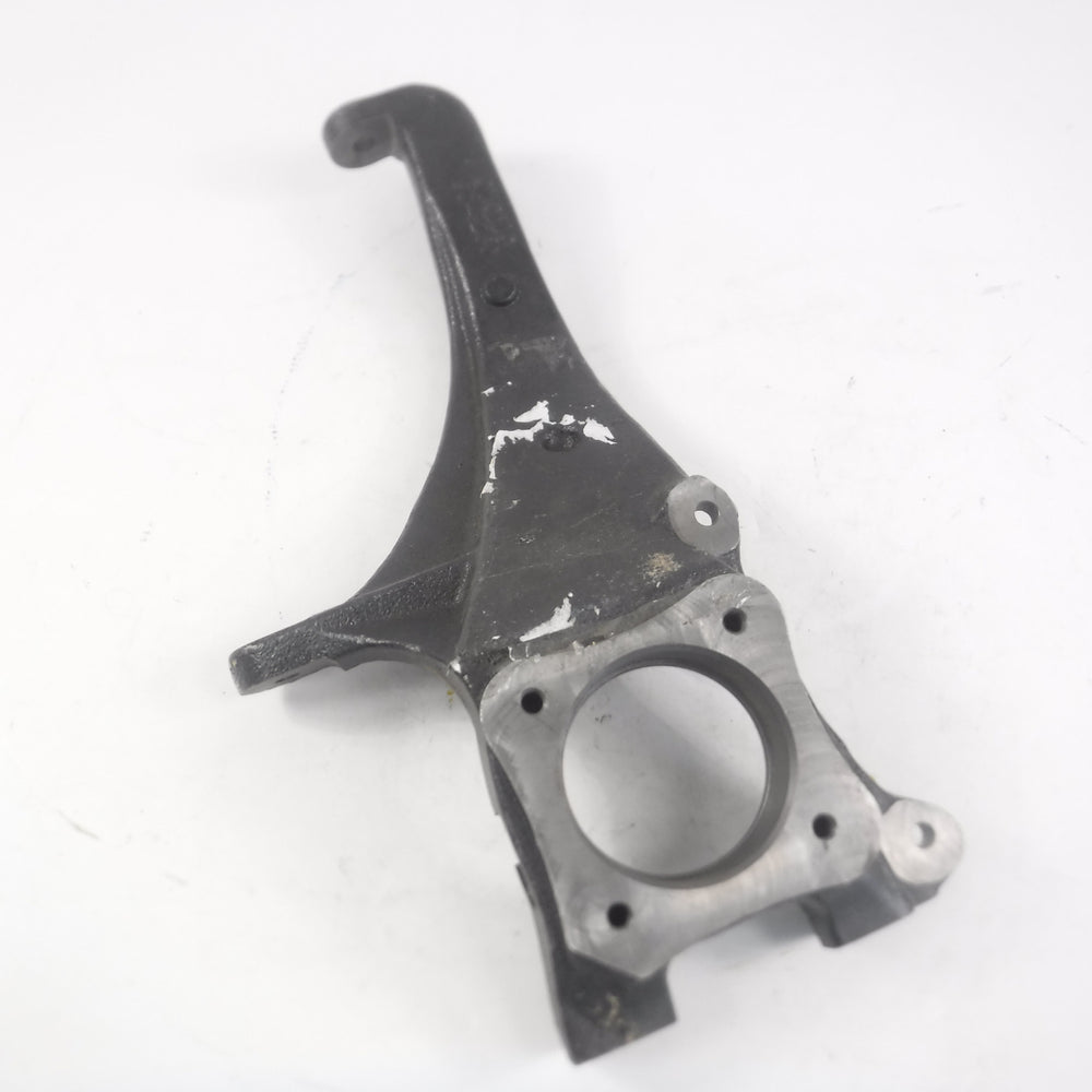 DRIVER STEERING KNUCKLE